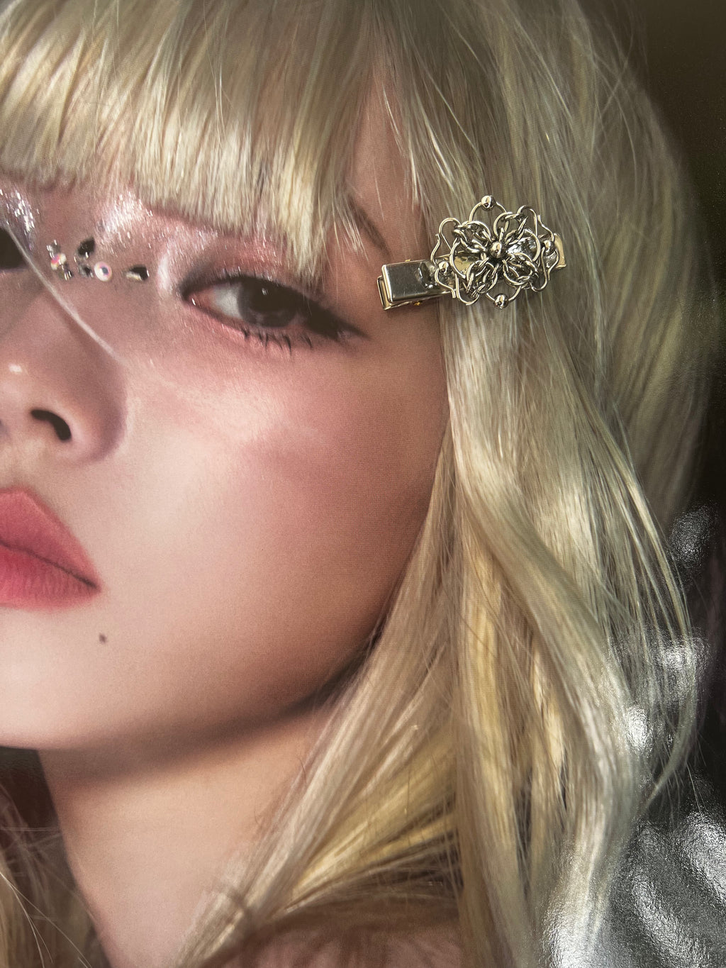 SANCTUM HAIRCLIP