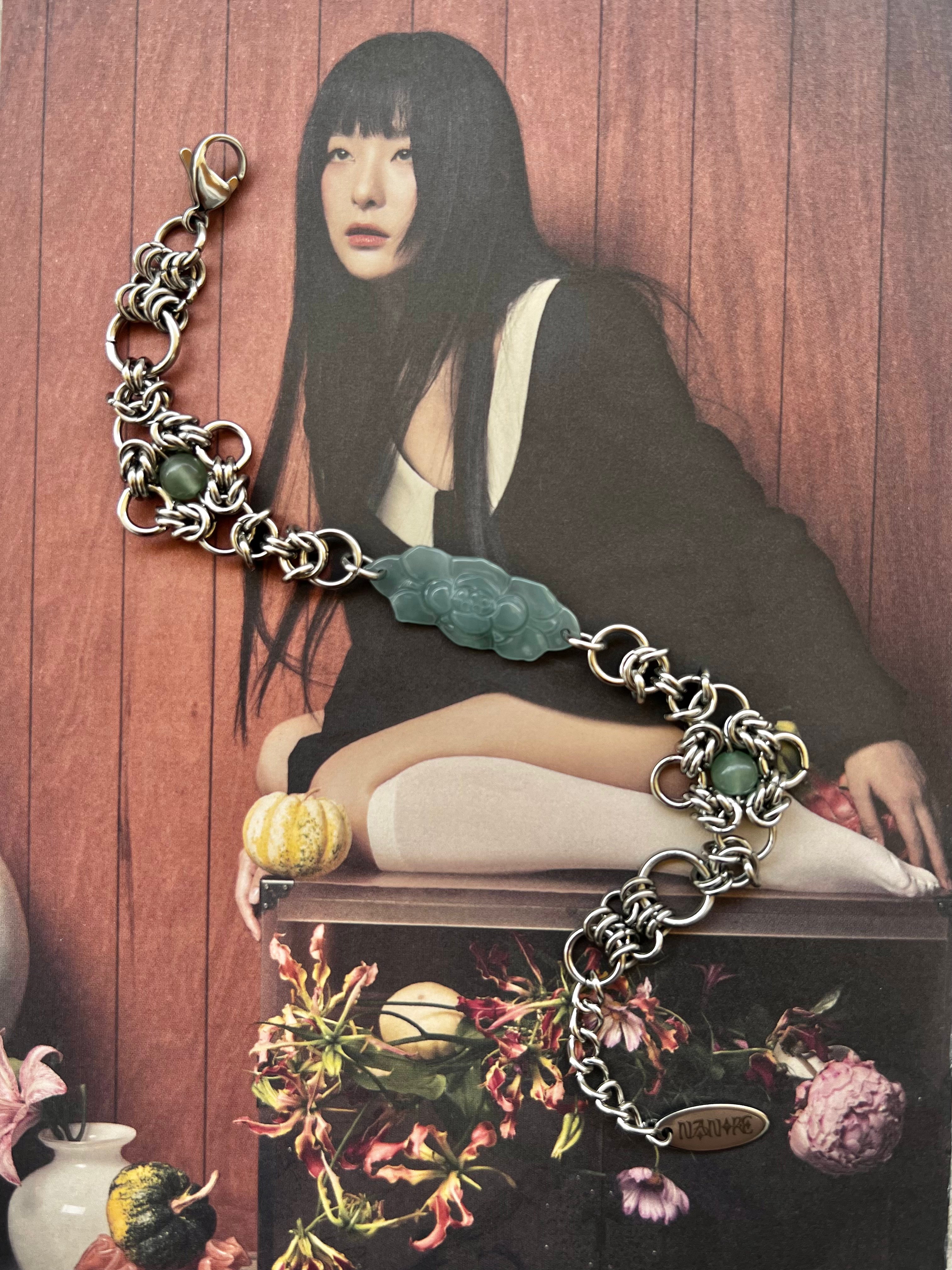 YUHUA 玉花