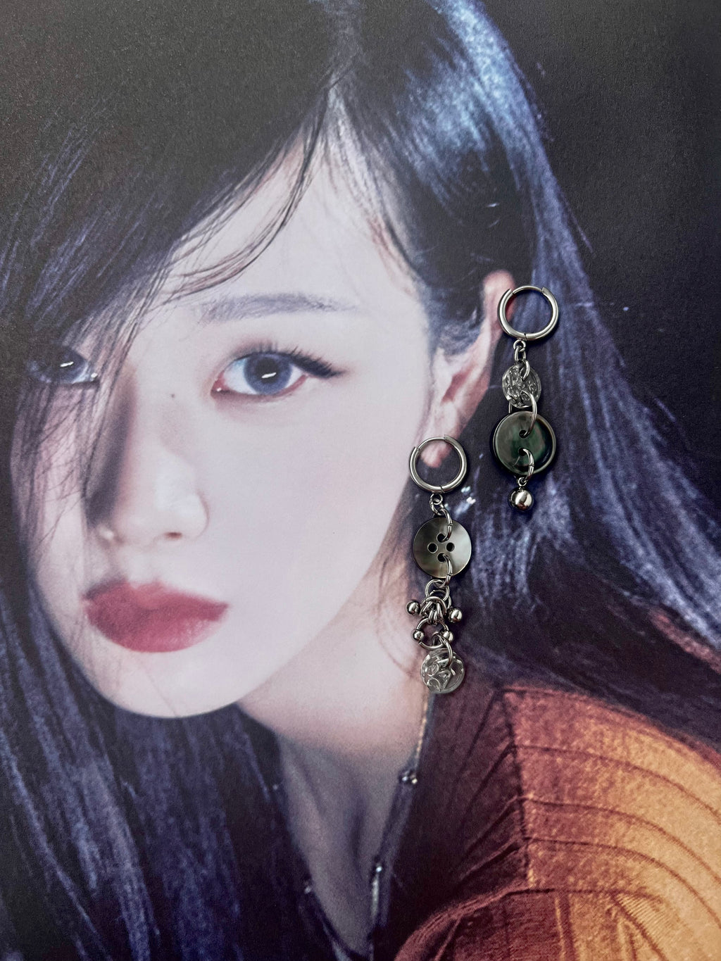 RE:BUTTON EARRINGS