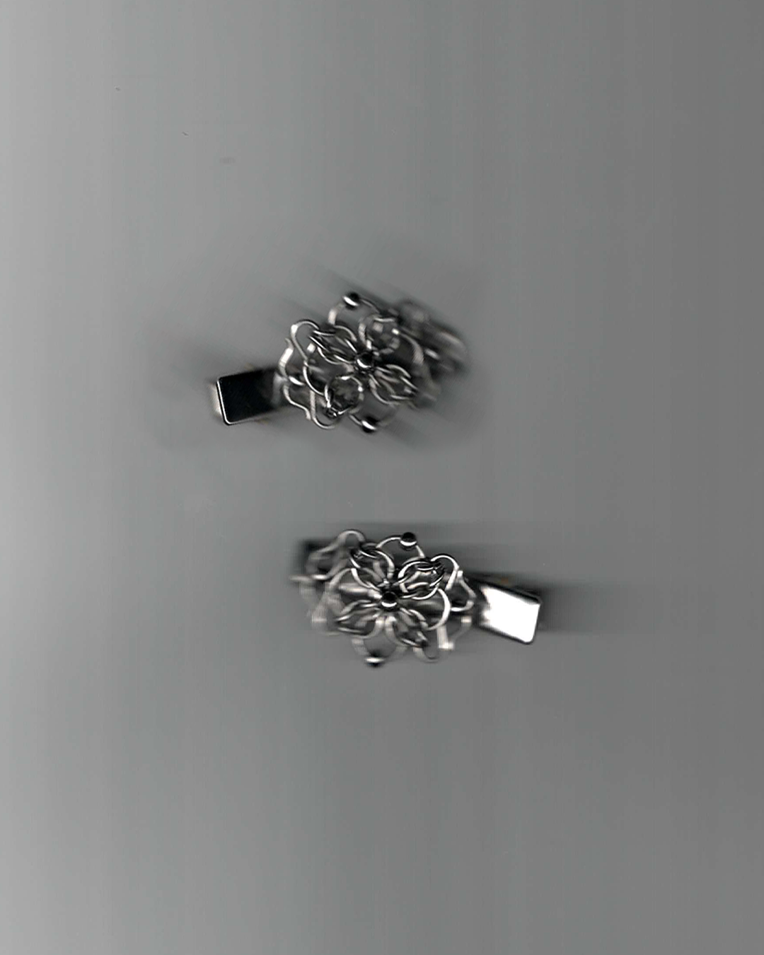 SANCTUM HAIRCLIP